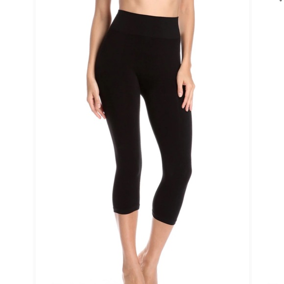 ORANGE FASHION VILLAGE 3” Band Bamboo Capri Leggings Navy OS Like New - Picture 3 of 9